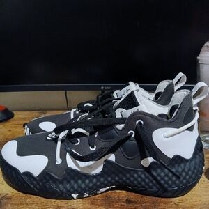 Adidas Harden 6 Size 9.5